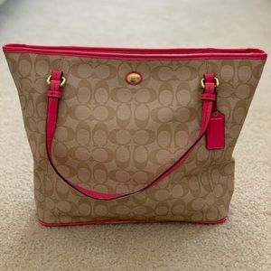 Coach Shoulder bag